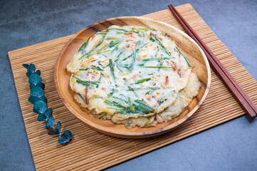 Korean Seafood and Chive Pancake, 'Haemulbuchujeon'