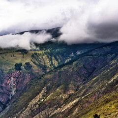 Fototapeta na wymiar View of the Chulyshman highlands. altai republic