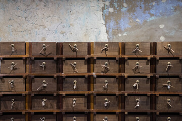 Chinese Medical Herbs commode