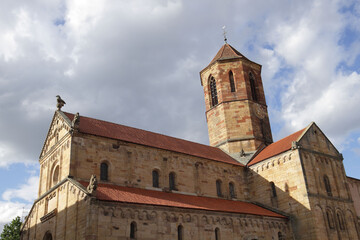 Fototapeta na wymiar Rosheim - Eglise romane Saint Pierre et Saint Paul