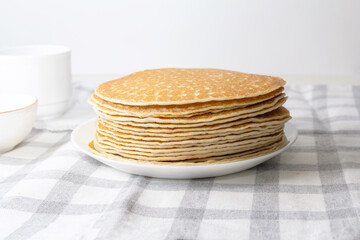pancakes on a plate, stack of pancakes