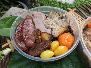 Fish, Chicken and Vegetable zhuge 