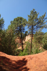 Ockerfelsen bei Roussillon, Provence