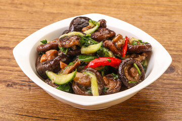 Marinated shiitake mushrooms with herbs