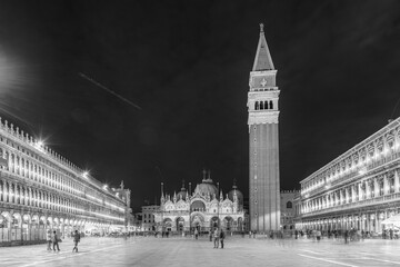 Fototapeta na wymiar View of St. Mark's Square at night in Venice, Italy