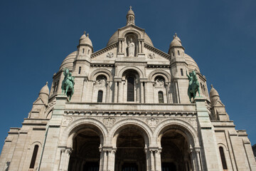 Fototapeta na wymiar Sagrado Corazón, Sacre coeur, París, Francia, basílica, religioso