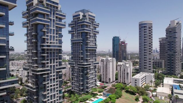 Tzameret Towers Residential buildings in israel tel aviv