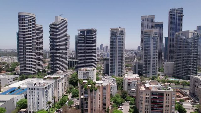 Tzameret Towers Residential buildings in israel tel aviv