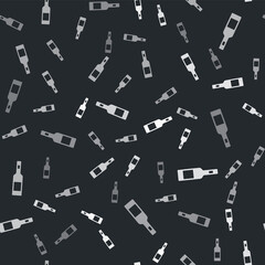 Grey Glass bottle of vodka icon isolated seamless pattern on black background. Vector