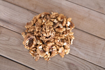 A bunch of peeled walnuts