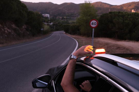 Emergency light for damaged vehicles (luminous beacon V16) , dgt, mandatory to replace by triangles.
