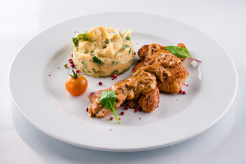 Roasted chicken breast and mashed potatoes