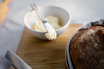 Brot schmieren
