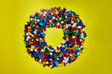 circle of bricks, toy for kids