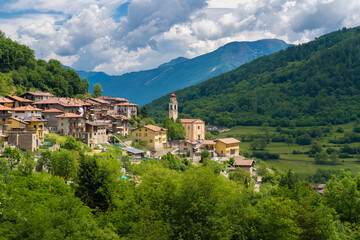 Fototapeta na wymiar scenic view on the village of Tenno in the Garda Lake mountains near Riva del Garda, Trentino, Italy