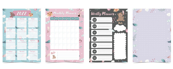 Cute 2022 table calendar week start on Sunday with bear cub that use for vertical digital and printable A4 A5 size © piixypeach