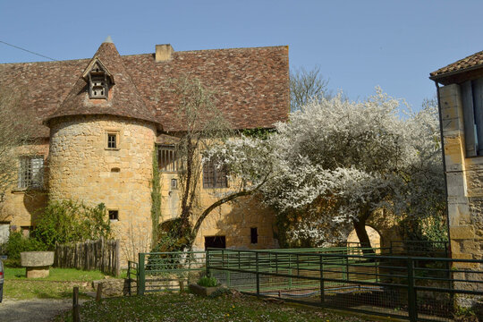Couze-et-Saint-Front