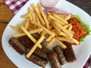 Cevapcici