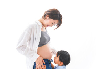 妊婦のお母さんと男の子