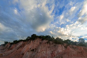 Region recovering from gravel exploration becomes a tourist spot.