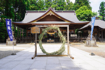 神社境内の茅の輪、山形県長井市総宮神社/"Chinowa" means cogon grass ring at shrine in Japan