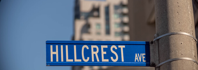 Hillcrest Avenue sign.