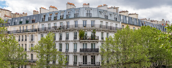 Paris, beautiful buildings, view from the coulee verte Rene-Dumont in the 12th district, footpath
