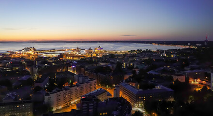 Fototapeta premium urban landscape. the port of Tallinn, Estonia, at night. photography at night.