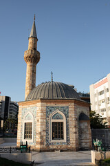 Fototapeta na wymiar Konak Yali Mosque, Izmir, Turkey