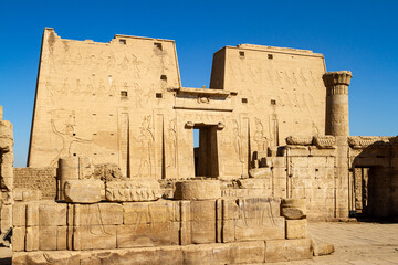 The Temple of Horus at Edfu in Egypt - obrazy, fototapety, plakaty