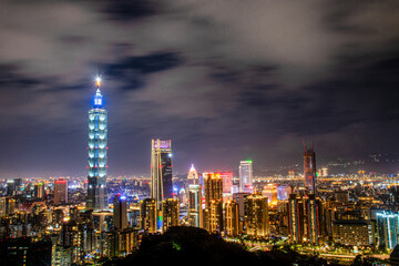 Fototapeta na wymiar city skyline at night in 2021 