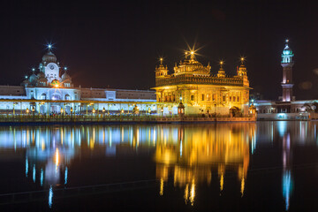 Obraz premium The Golden Temple of Amritsar in India