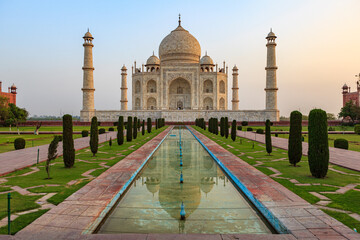 Fototapeta premium The Taj Mahal in India