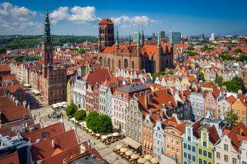 Fototapeta na wymiar Beautiful architecture of the main city of Gdansk at summer. Poland
