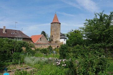 Obraz premium Wehrturm Stadtmauer Prichsenstadt