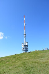 Obraz premium telecommunication tower with antennas