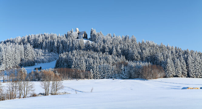Winterliche Landschaft im Ostallg&auml;u