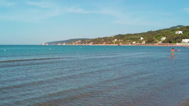 Puglia Rodi Garganico , riviera di levante