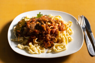 plato de fideos caseros con salsa!!!