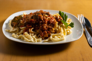 plato de fideos caseros con salsa!!!