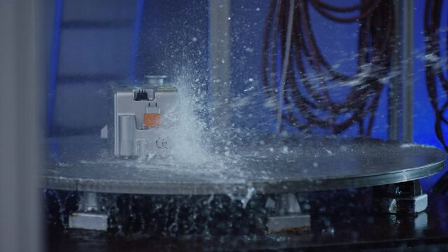 Lithium-ion battery in the splash water test according to the ip protection class standard