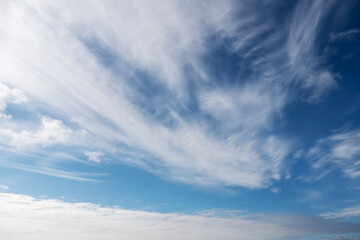 Obraz premium White clouds in a blue sky.Nature background