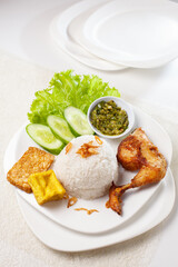 Green Sambal Chicken Rice and Tempeh Tofu