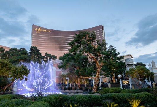 Fountains in front of Wynn Hotel and Casino at sunset - Las Vegas, Nevada, USA