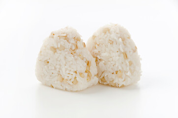 もち麦ご飯のおむすび