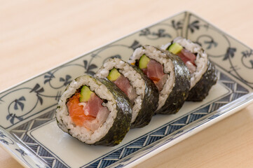 海鮮巻き寿司