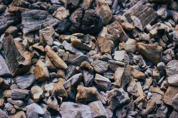 charcoal details of a grill made in a Chinese box