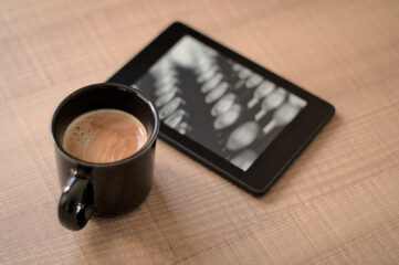 Obraz na płótnie Canvas Book glass tablet kindle table office coffee