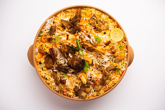 Dum Handi Mutton&nbsp;Biryani&nbsp;or gosht pilaf is prepared in an earthen or clay pot called Haandi or 1 kilo size. Popular Indian non vegetarian food