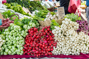 fresh vegetables displayed at a farmers market in Salem Oregon